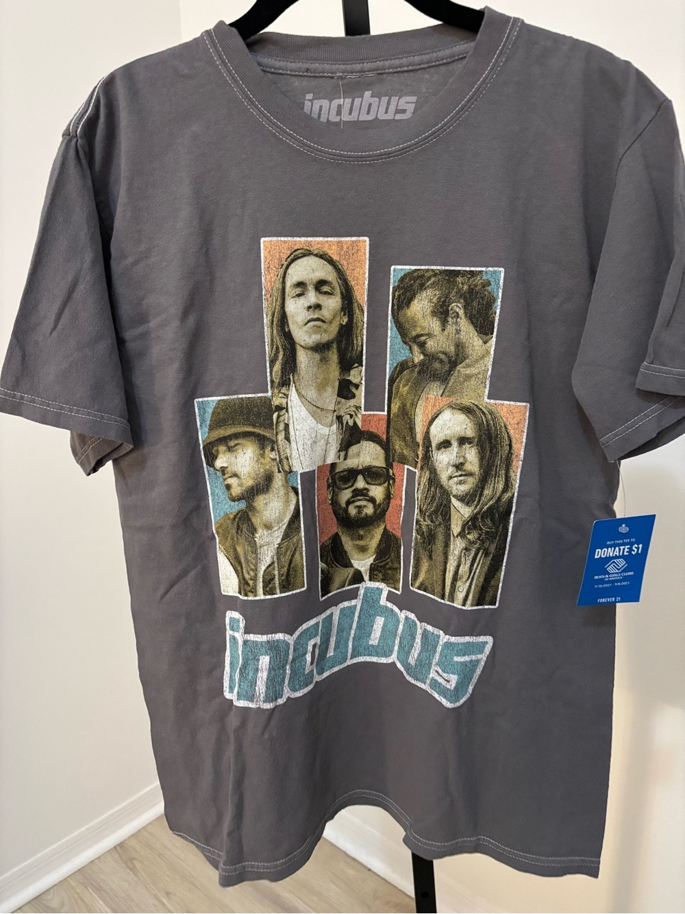 Incubus Women’s Gray Graphic Band T-Shirt